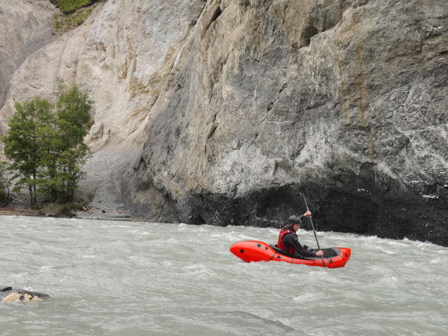 alligator packraft wildwasser rheinschlucht