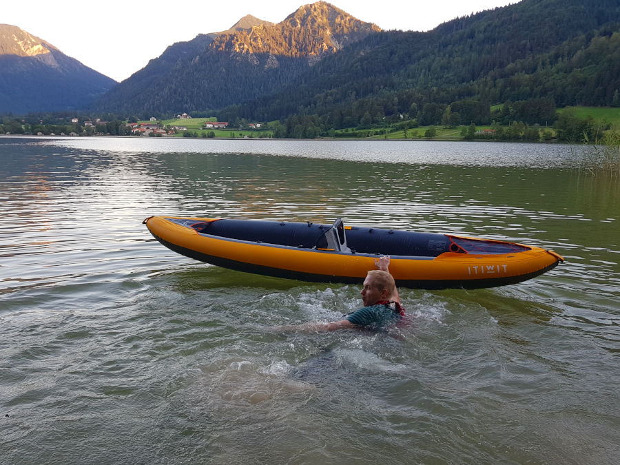 kajak kenterung schwimmweste